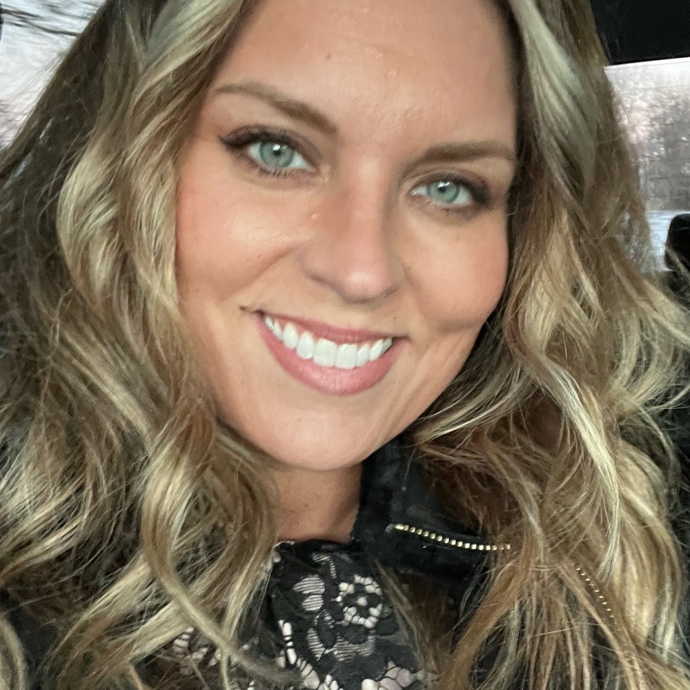 Meet your Posher, Gigi